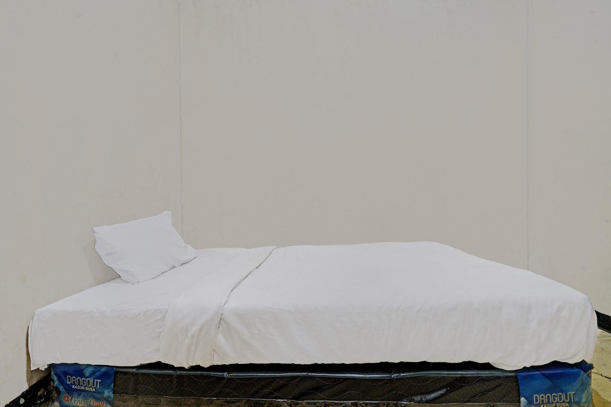 Oyo Life 92709 Kost Teras Cikapundung Syariah Hotel Bandung Luaran gambar